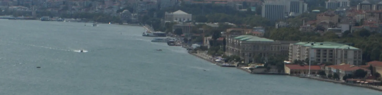 Bahçeşehir Üniversitesi kampüsü — İstanbul, vakıf üniversitesi