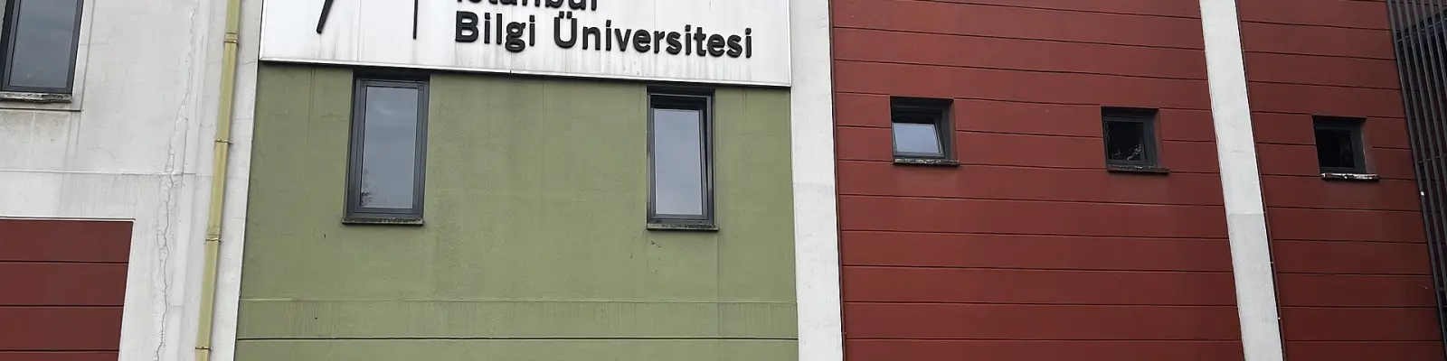 İstanbul Bilgi Üniversitesi kampüsü — İstanbul, vakıf üniversitesi