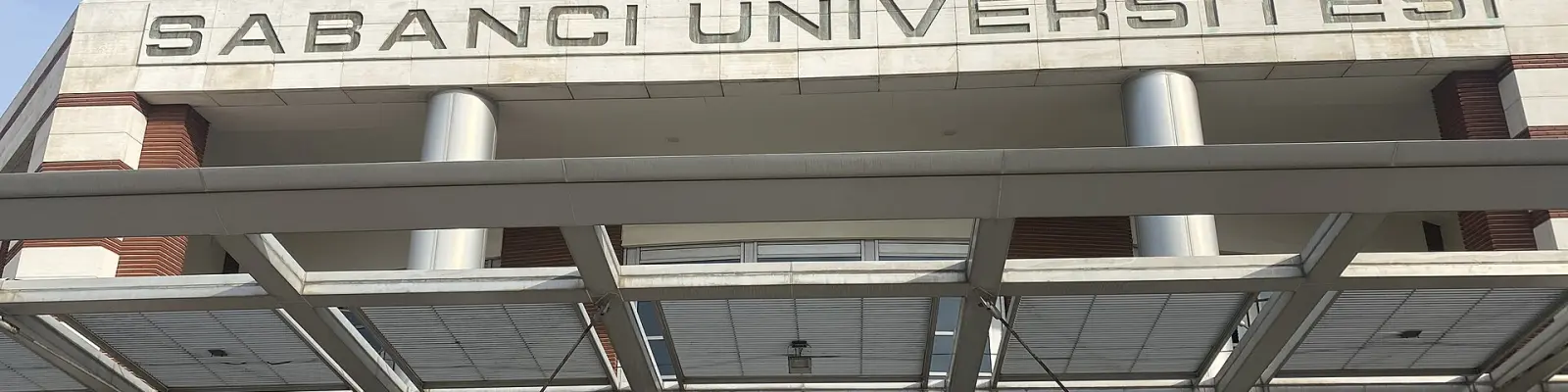 Sabancı Üniversitesi kampüsü — İstanbul, vakıf üniversitesi